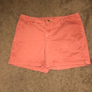 LEE MIDRISE SHORTS